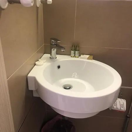 Bed and breakfast A Due Passi 3*
